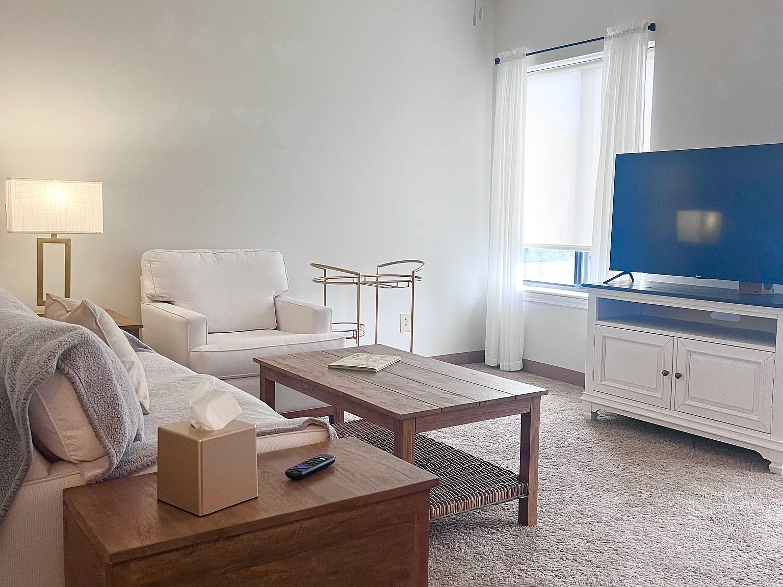 1 bed, 600 sqft, $1,900 — Photo 3