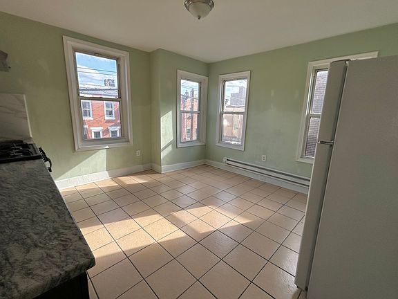 4th image of 800 Jackson St Floor 2