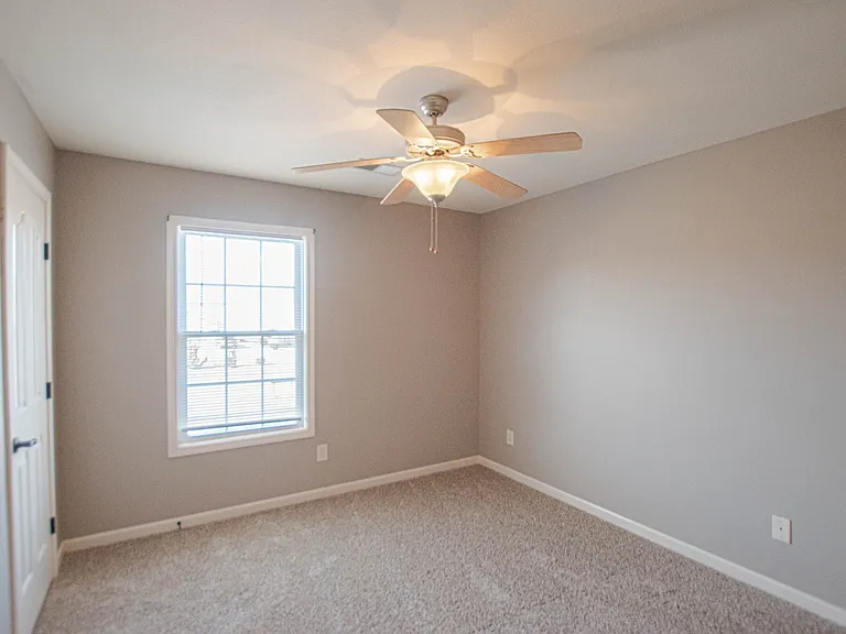 1209 Ash Ridge Dr #C — Photo 10