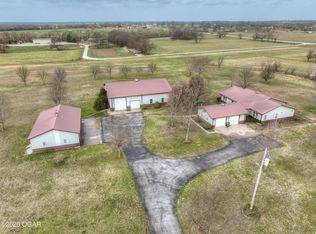 9895 County Ln #93, Carthage, MO 64836