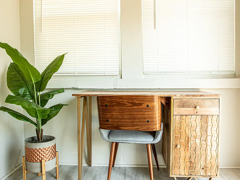 Workspace
Dedicated work area tucked into a quiet corner, ideal for a home office or remote work. Bright and set apart from the main living space.