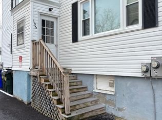 193 Snell St #3, Fall River, MA 02721
