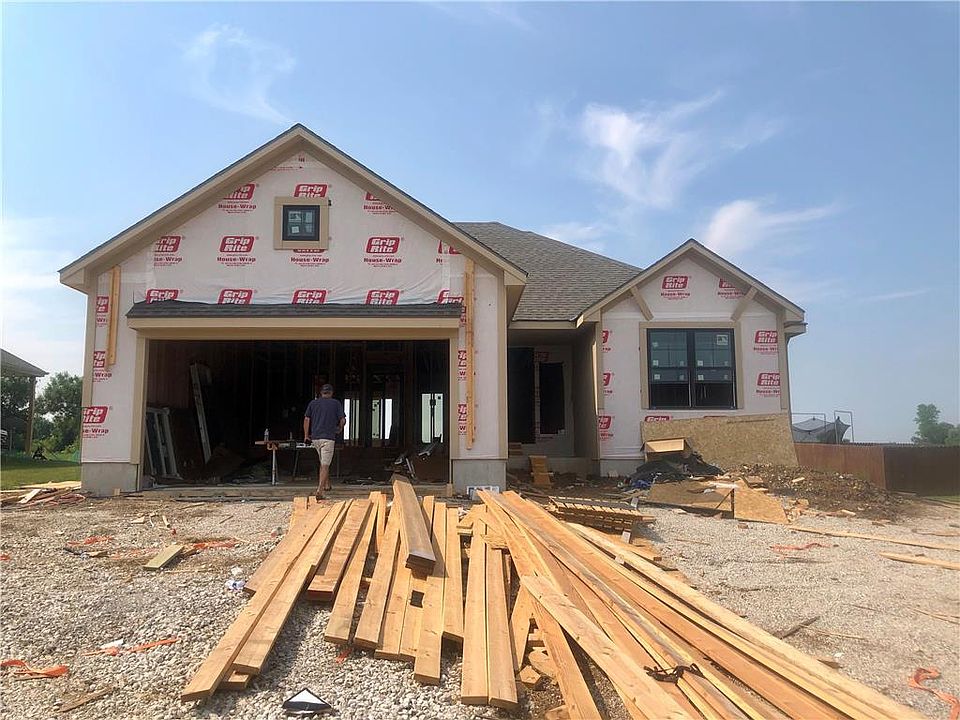 1st image of 1521 N 3rd St