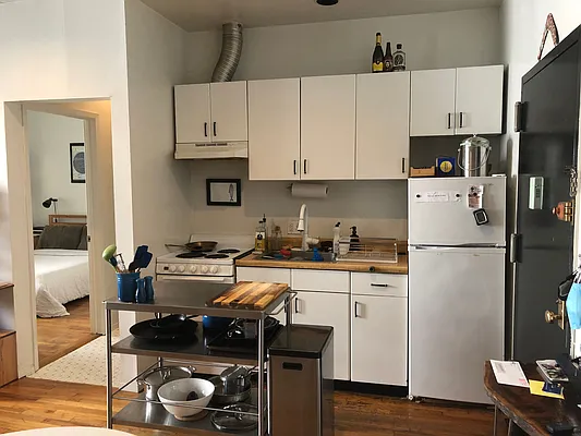 Rented by Brown Harris Stevens | media 16