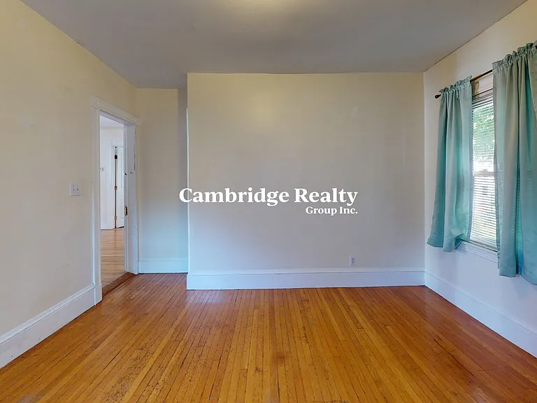 47 Fairbanks St #2T — Photo 3