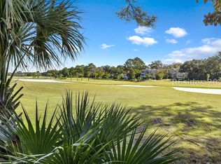 60 Carnoustie Rd APT 984, Hilton Head Island, SC 29928