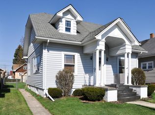 2318 Saint Clair St, Racine, WI 53402