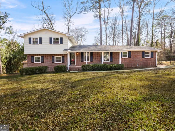 246 Alexandria Dr, Macon, GA 31210