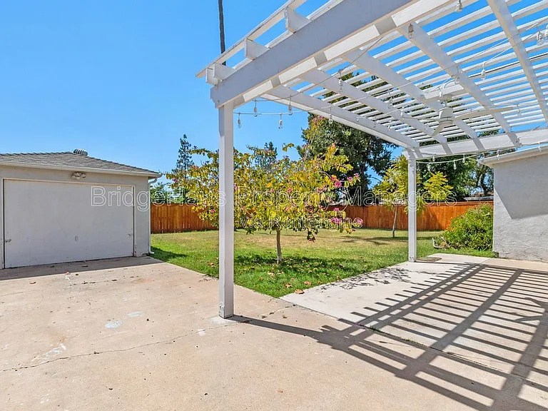 816 Oro St — Photo 20