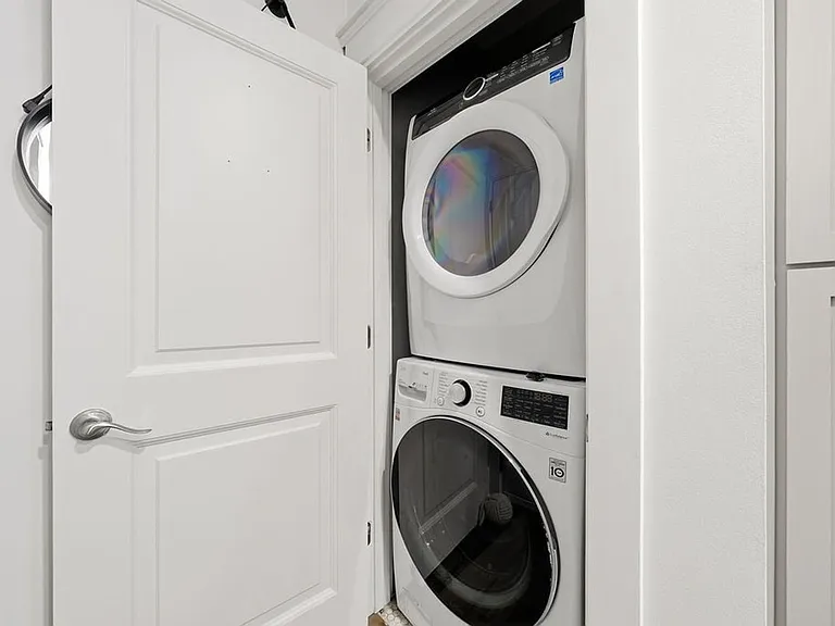 Washer/Dryer