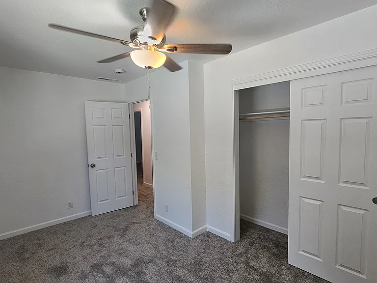 835 W 4th Ave #4 — Photo 24