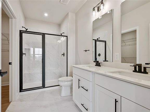 5th image of 1053 Black Sands Dr