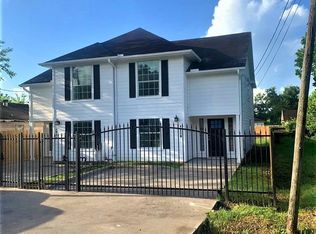 4650 Larkspur St #A, Houston, TX 77051