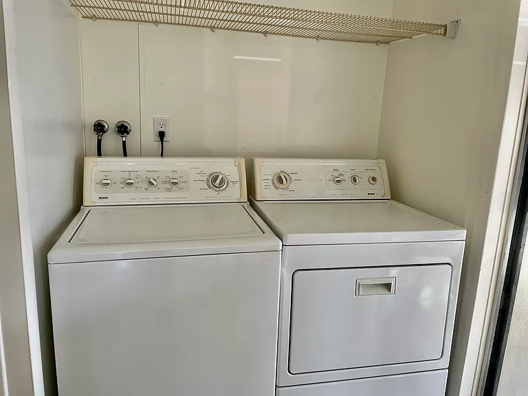 100 Hampton Rd #39 — Photo 8