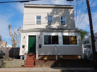 445 Glenwood Ave, Teaneck, NJ 07666