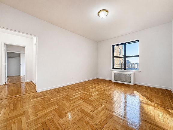 2nd image of 590 Fort Washington Ave APT 5N