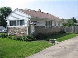 3rd image of 260 S Garland Ave