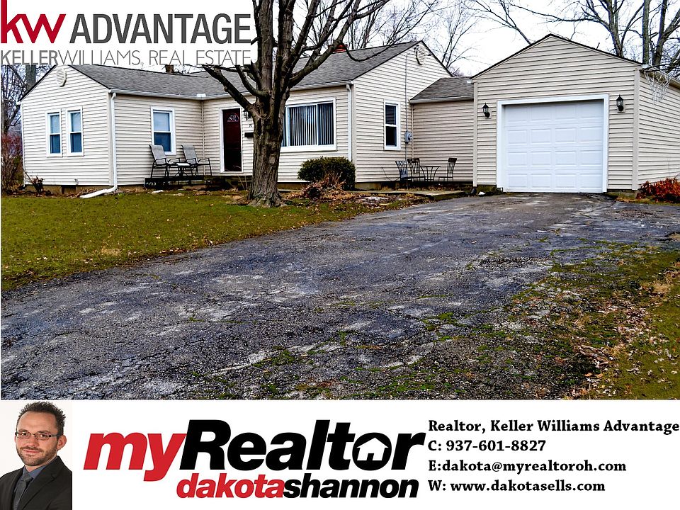 1st image of 70 East Dr