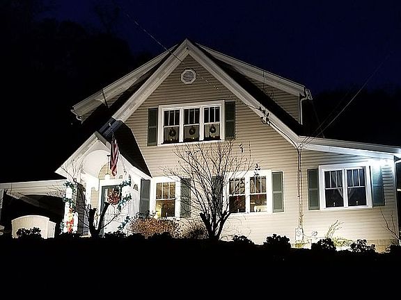 1612 Street View Christmas