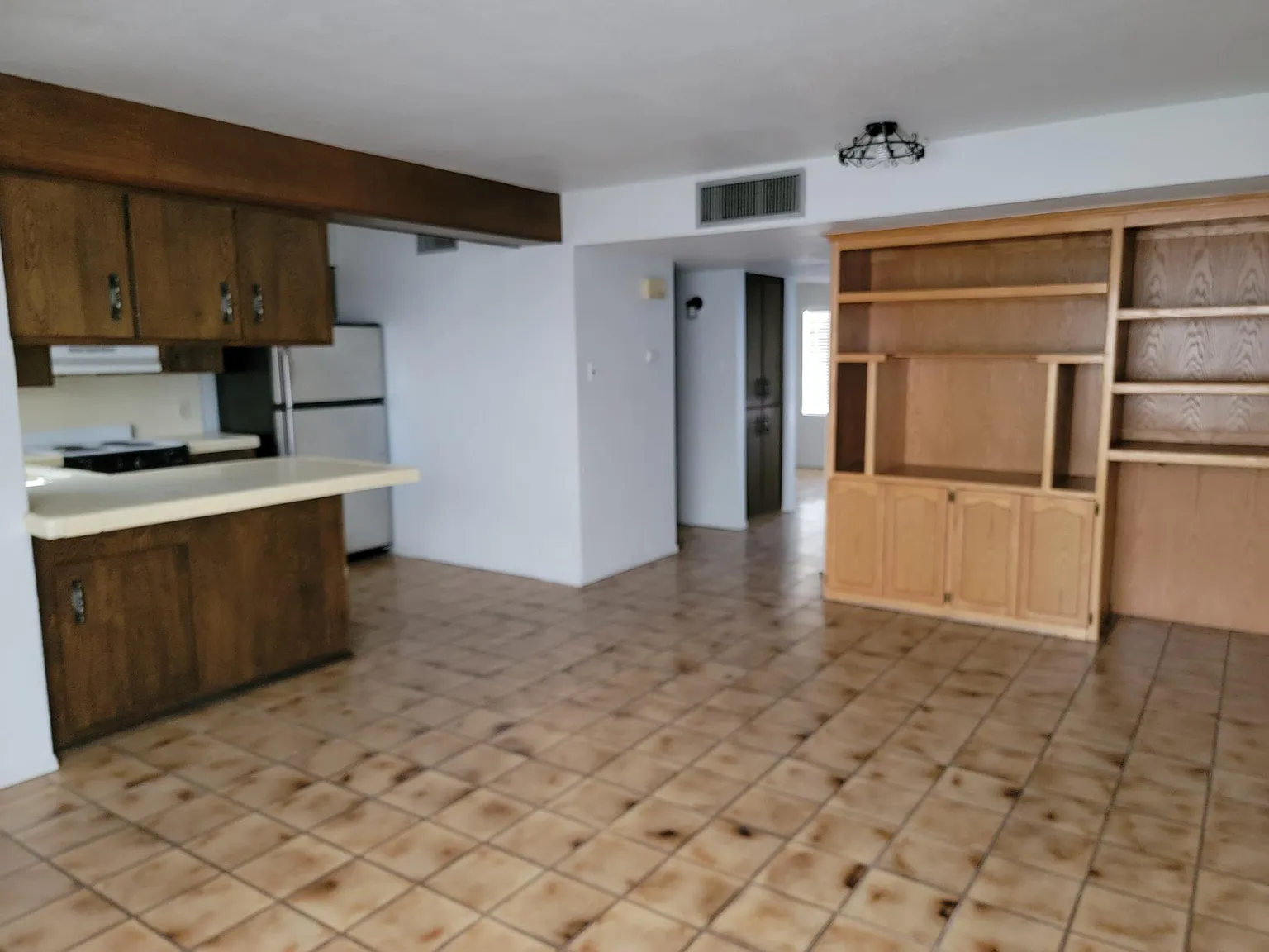2240 S Elks Ln — Photo 3