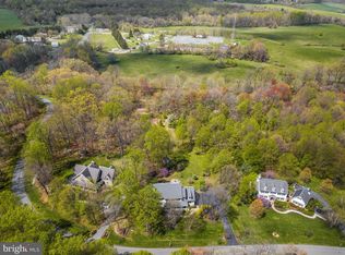 21500 Ripplemead Dr, Gaithersburg, MD 20882