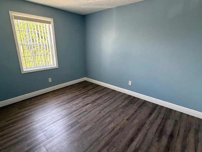 6321 Lenawee St #D3 — Photo 4
