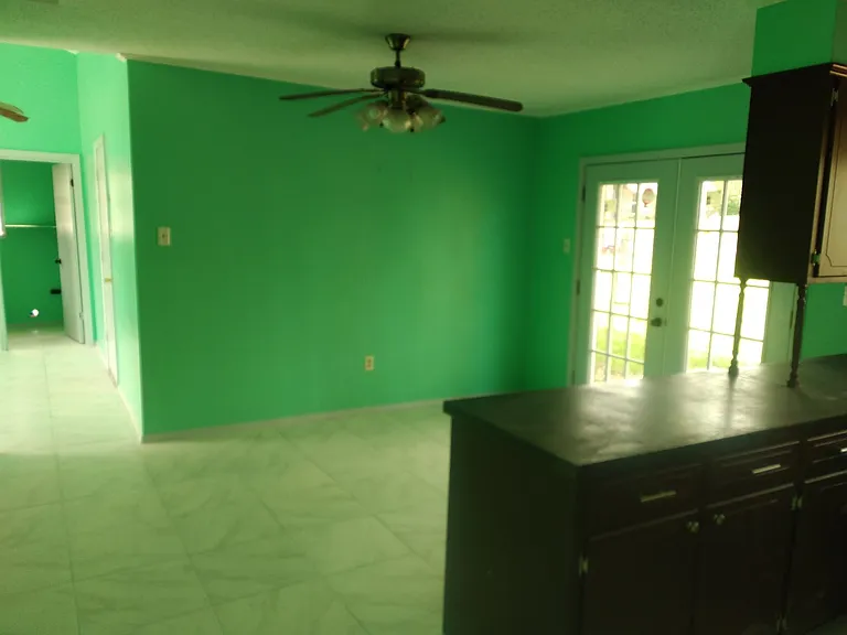 124 Azalea Ave — Photo 5
