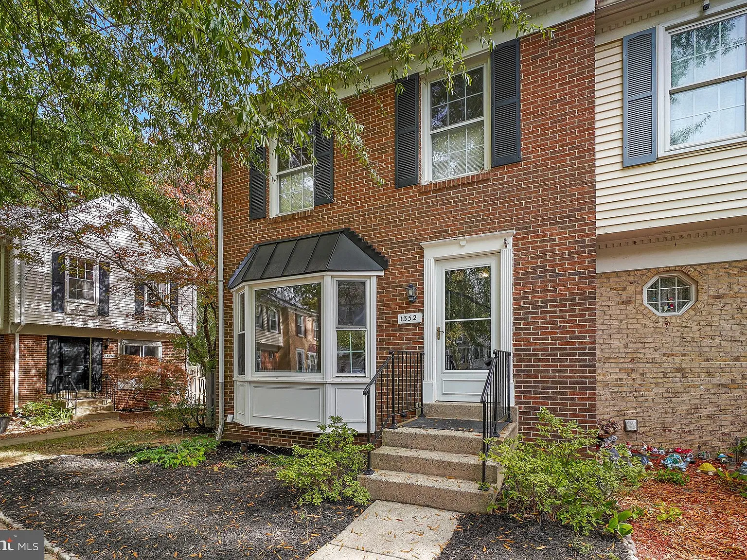 3 bed, 2.5 bath, 1440 sqft, $2,500 — Photo 3