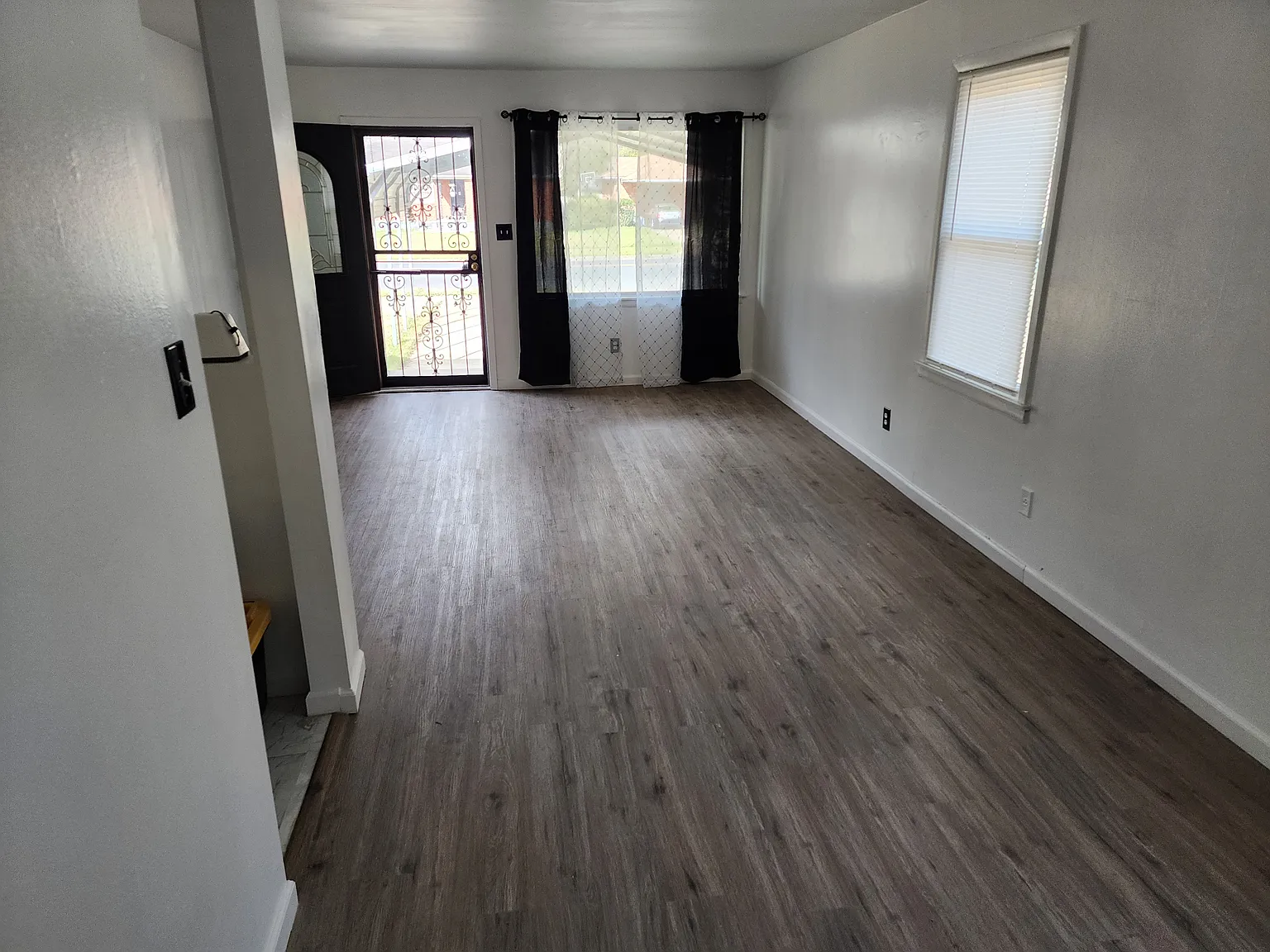 1386RH — Photo 3