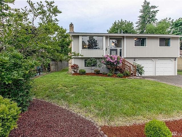 1st image of 2525 Conger Ct NW