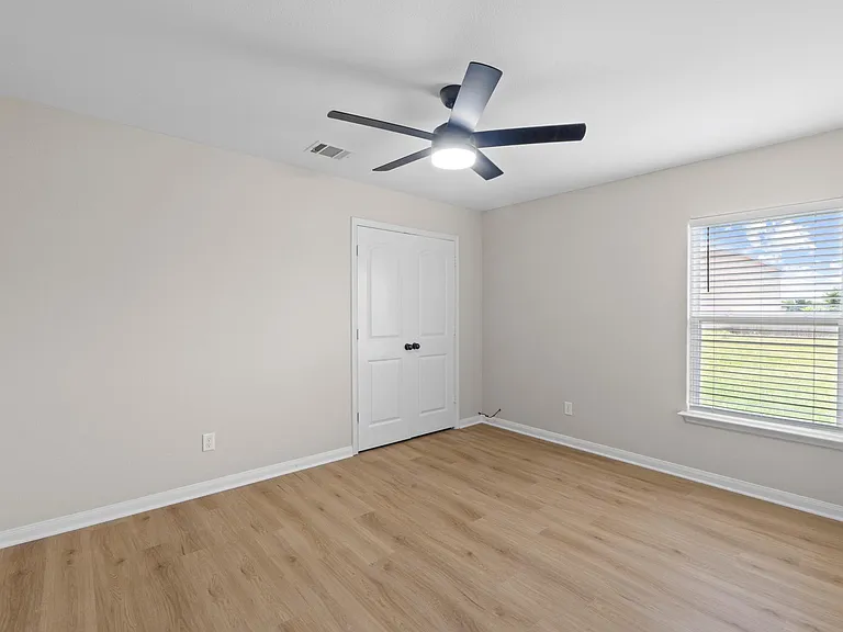 148 Isabel Ln — Photo 22