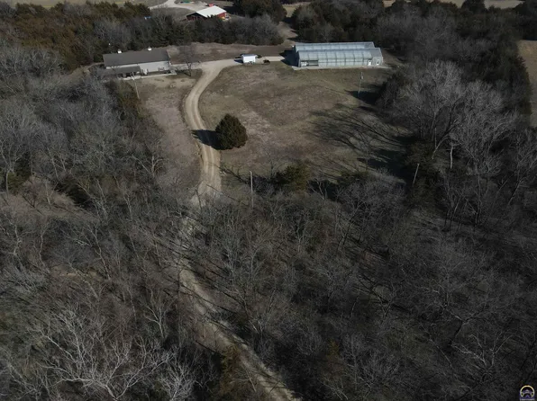 6340 SW Wanamaker Rd, Auburn, KS 66402