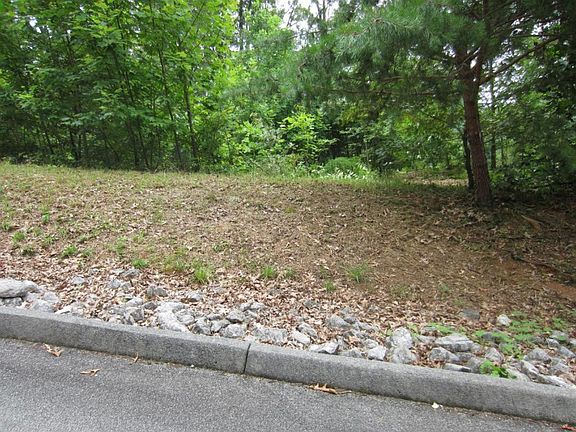 4th image of 416 Grace Hills Dr