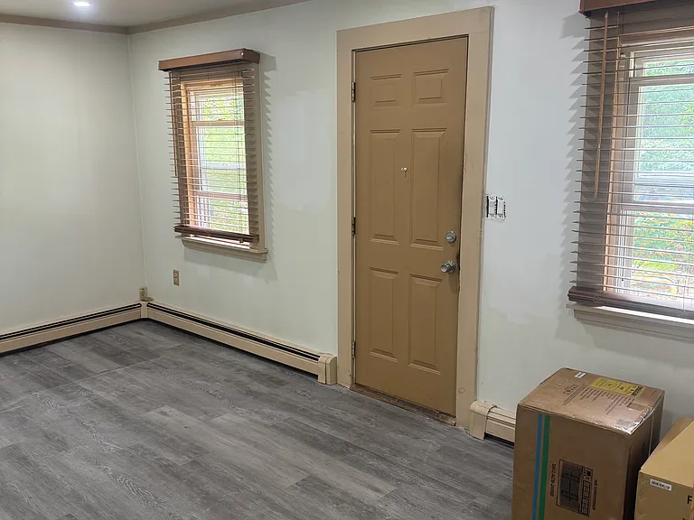1495 Broadway Rd — Photo 6