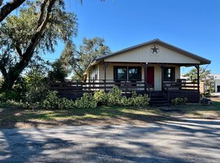 4307 Stanley Rd, Plant City, FL 33565