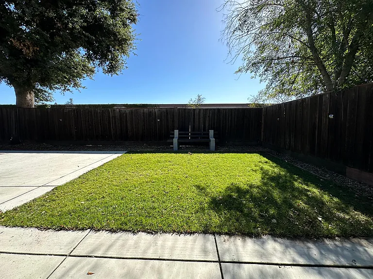 1955 Marta Dr — Photo 2