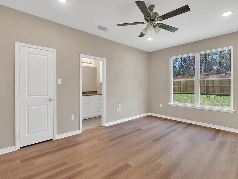 3504 Zach Ct — Photo 17