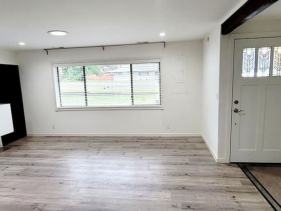 3rd image of 22307 52nd Ave W
