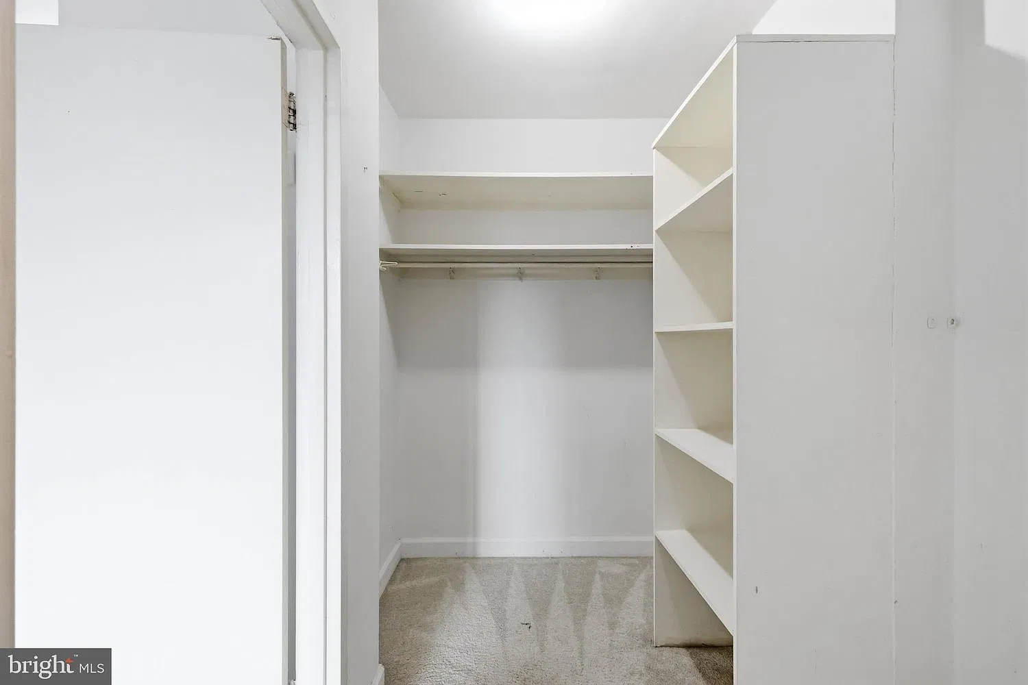 Studio, 383 sqft, $1,700 — Photo 2