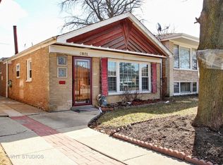 5851 N Jersey Ave, Chicago, IL 60659