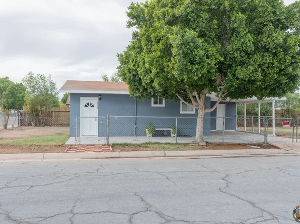 1299 Ivy St, Brawley, CA 92227