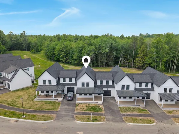 23 Fairway Commons Drive #6, Gorham, ME 04038