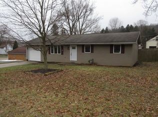 8750 E 1st St, Mineral City, OH 44656