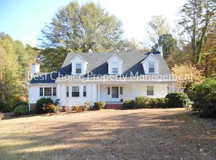 214 N Catherine St, Pickens, SC 29671
