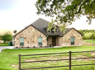 496 Sandlin Ln, Springtown, TX 76082