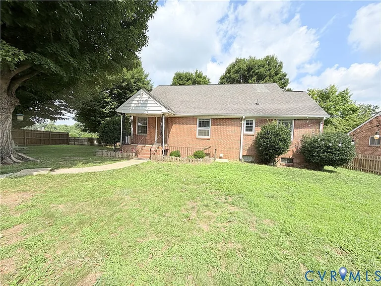 6255 Debora Dr — Photo 4