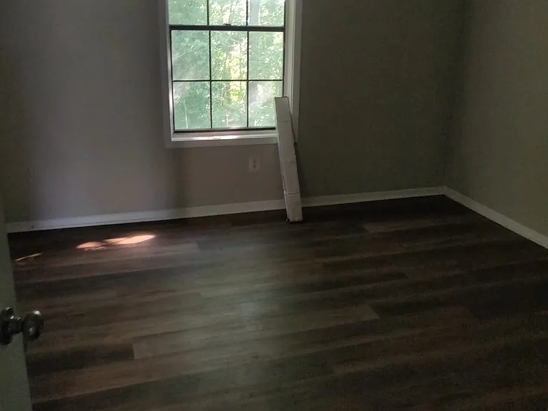 2235 Highpoint Rd — Photo 7