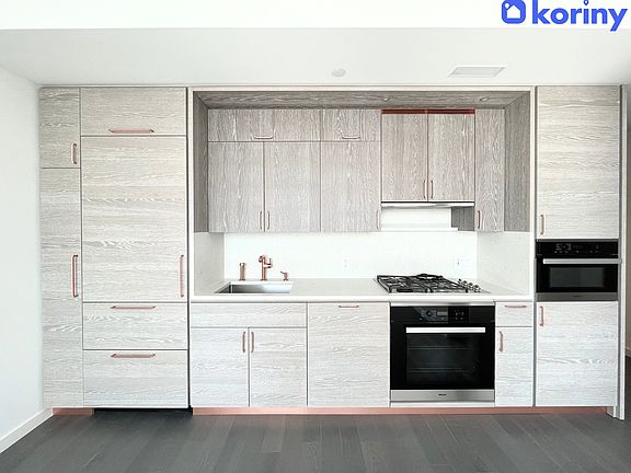 5th image of 138 Willoughby St APT 67F