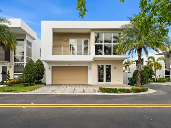 7540 NW 97th Pl, Doral, FL 33178