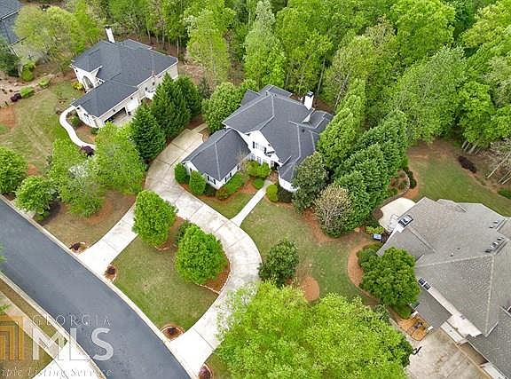 3rd image of 802 Black Diamond Dr